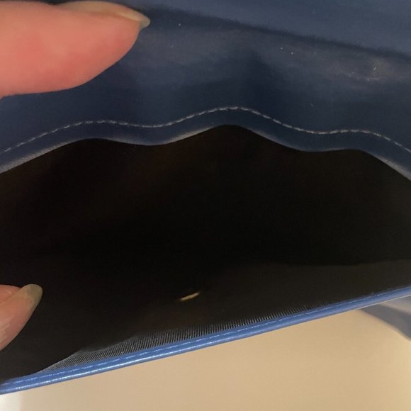 St. Thomas Vintage Blue Leather Wallet Logo Zipper Pockets - Picture 12 of 12